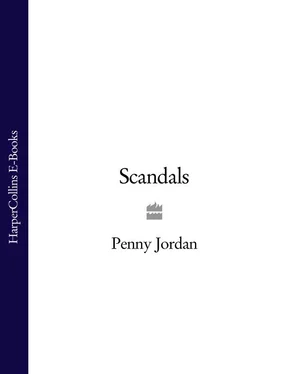 PENNY JORDAN Scandals обложка книги