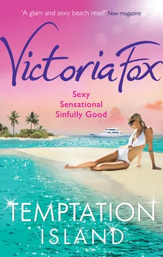 Victoria Fox Temptation Island обложка книги