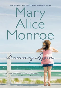 Mary Alice Monroe Swimming Lessons обложка книги