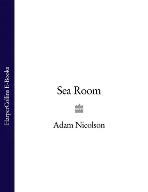 Adam Nicolson Sea Room обложка книги