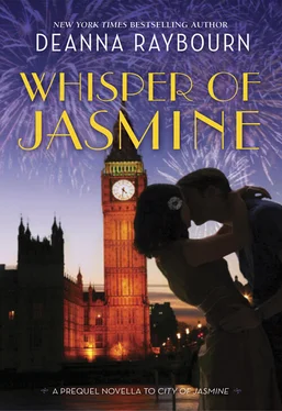 Deanna Raybourn Whisper of Jasmine обложка книги