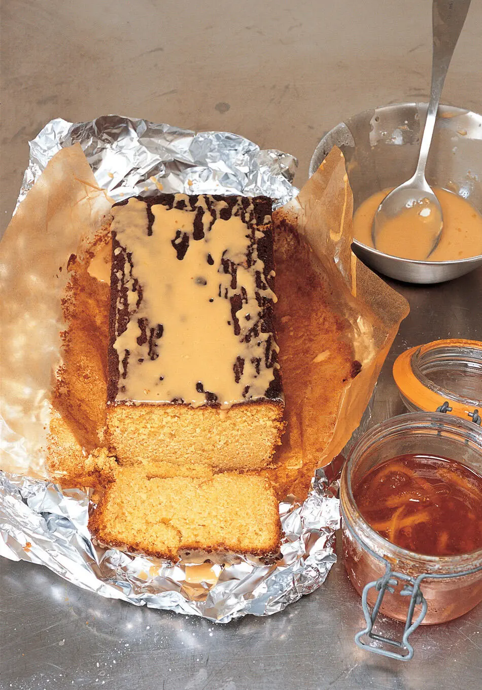 A frosted marmalade cake I dont as a rule like icing Yet on a homemade - фото 3