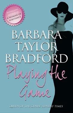 Barbara Taylor Bradford Playing the Game обложка книги