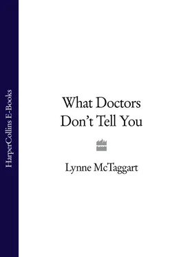 Lynne McTaggart What Doctors Don’t Tell You обложка книги
