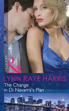 Lynn Harris The Change in Di Navarra's Plan обложка книги
