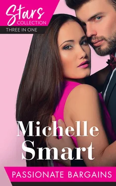 Michelle Smart Mills & Boon Stars Collection: Passionate Bargains: The Perfect Cazorla Wife / The Russian's Ultimatum / Once a Moretti Wife обложка книги