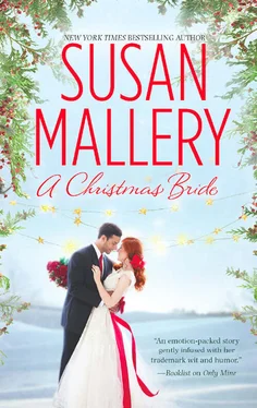 Susan Mallery A Christmas Bride: Only Us: A Fool's Gold Holiday / The Sheik and the Christmas Bride