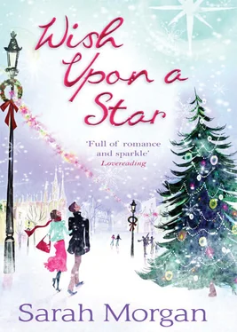 Sarah Morgan Wish Upon A Star: The Christmas Marriage Rescue / The Midwife's Christmas Miracle обложка книги