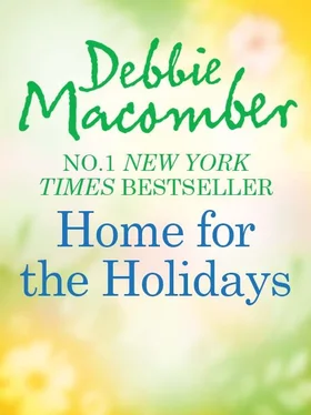 Debbie Macomber Home for the Holidays: The Forgetful Bride / When Christmas Comes обложка книги