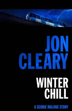 Jon Cleary Winter Chill обложка книги