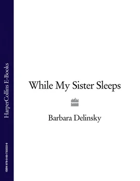 Barbara Delinsky While My Sister Sleeps обложка книги