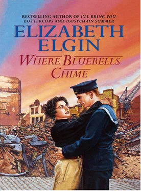 Elizabeth Elgin Where Bluebells Chime обложка книги