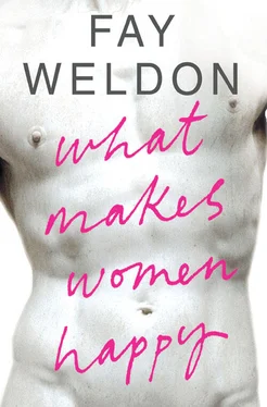 Fay Weldon What Makes Women Happy обложка книги