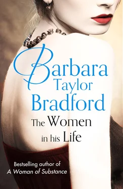 Barbara Taylor Bradford The Women in His Life обложка книги