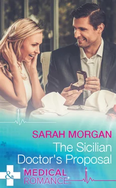 Sarah Morgan The Sicilian Doctor's Proposal обложка книги