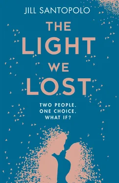 Jill Santopolo The Light We Lost: The International Bestseller everyone is talking about! обложка книги