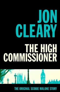 Jon Cleary The High Commissioner обложка книги