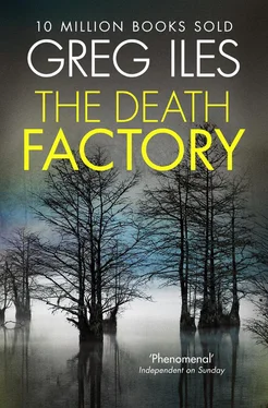 Greg Iles The Death Factory: A Penn Cage Novella