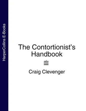 Craig Clevenger The Contortionist’s Handbook обложка книги