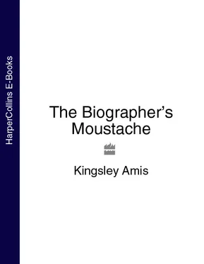 Kingsley Amis The Biographer’s Moustache обложка книги