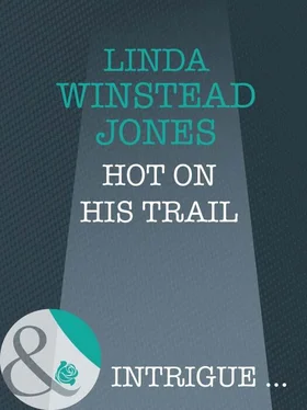 Linda Jones Hot On His Trail обложка книги