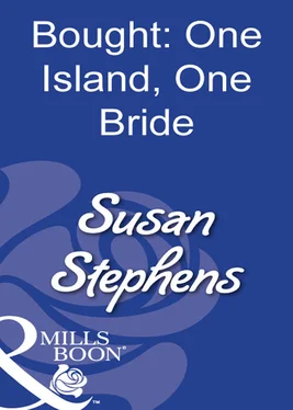 Susan Stephens Bought: One Island, One Bride обложка книги