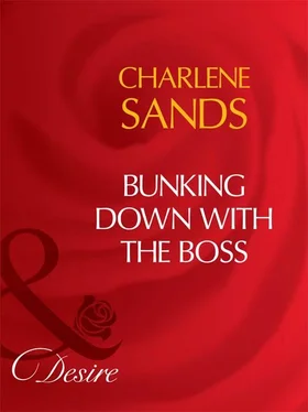 Charlene Sands Bunking Down with the Boss обложка книги