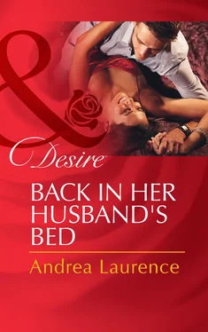 Andrea Laurence Back in Her Husband's Bed обложка книги
