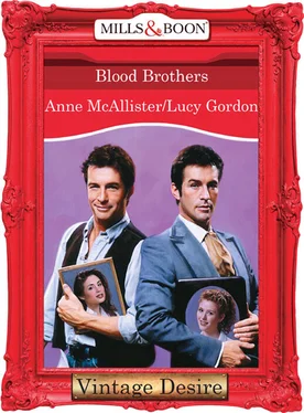 Anne/Lucy Mcallister/Gordon Blood Brothers обложка книги