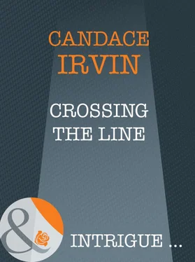 Candace Irvin Crossing The Line обложка книги