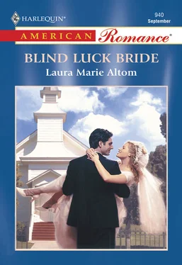 Laura Altom Blind Luck Bride обложка книги