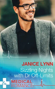 Janice Lynn Sizzling Nights With Dr Off-Limits обложка книги