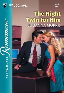 Julianna Morris The Right Twin For Him обложка книги