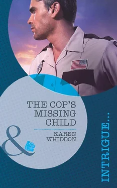 Karen Whiddon The Cop's Missing Child обложка книги