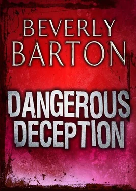 BEVERLY BARTON Dangerous Deception обложка книги