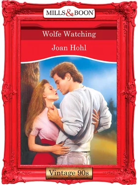 Joan Hohl Wolfe Watching