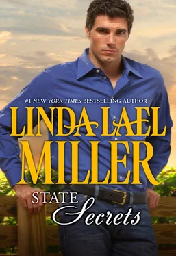 Linda Miller State Secrets обложка книги