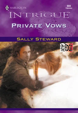 Sally Berneathy Private Vows обложка книги