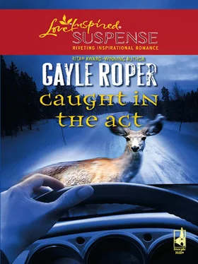 Gayle Roper Caught In The Act обложка книги