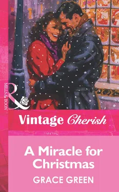 Grace Green A Miracle For Christmas обложка книги