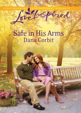 Dana Corbit Safe in His Arms обложка книги