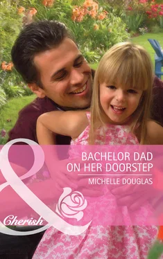 Michelle Douglas Bachelor Dad on Her Doorstep обложка книги
