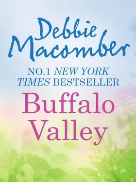 Debbie Macomber Buffalo Valley обложка книги