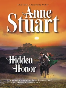 Anne Stuart Hidden Honor обложка книги