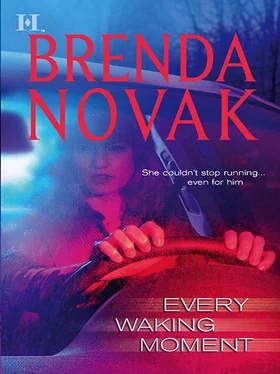 Brenda Novak Every Waking Moment обложка книги
