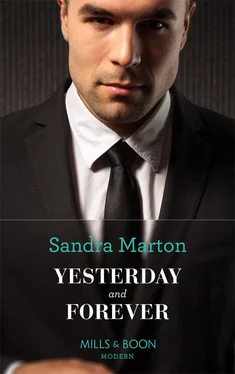 Sandra Marton Yesterday And Forever обложка книги