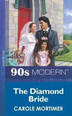 Carole Mortimer The Diamond Bride обложка книги