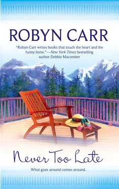 Robyn Carr Never Too Late обложка книги