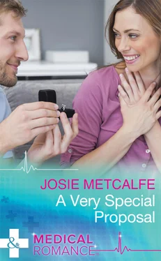 Josie Metcalfe A Very Special Proposal обложка книги