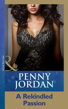 PENNY JORDAN A Rekindled Passion обложка книги